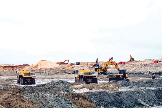 Đề xuất dừng khai thác mỏ sắt Thạch Khê ảnh 1