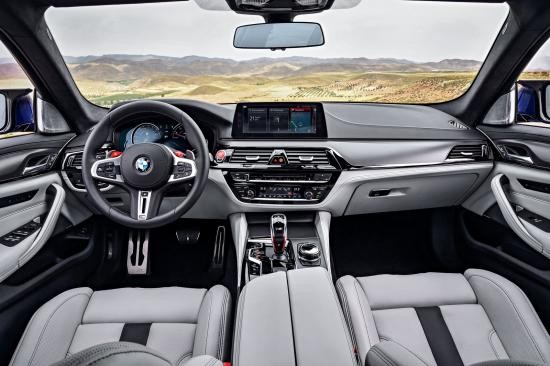 BMW trình làng sedan hiệu suất cao M5 2018 ảnh 35