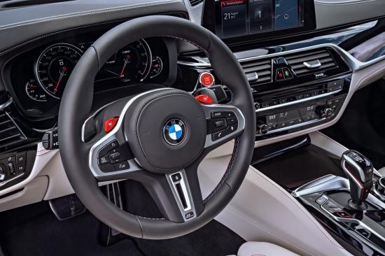 BMW trình làng sedan hiệu suất cao M5 2018 ảnh 45