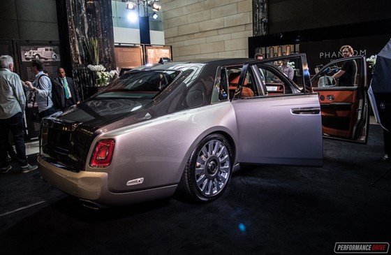 Xe siêu sang Rolls-Royce Phantom 2018 có giá khởi điểm lên gần 744.000 USD - Ảnh 3. Xe siêu sang Rolls-Royce Phantom 2018 có giá khởi điểm lên gần 744.000 USD - Ảnh 3.