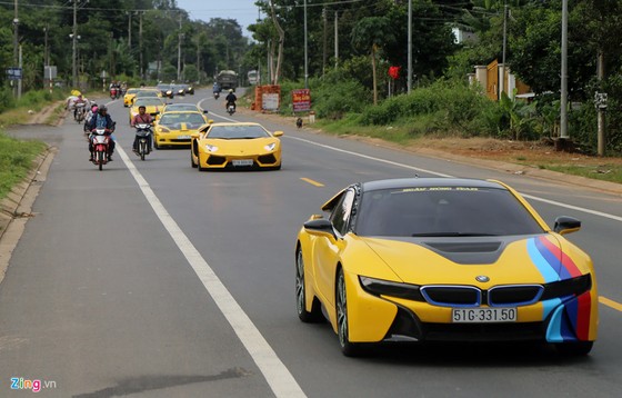 Hanh trinh 1.000 km tren sieu xe bang cao toc, duong rung o VN hinh anh 16