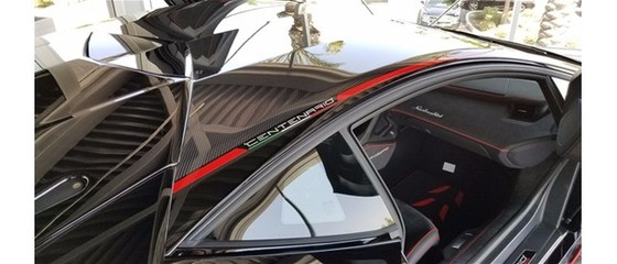Đây là chiếc Lamborghini Centenario đầu tiên trên thế giới được rao bán - Ảnh 10. Đây là chiếc Lamborghini Centenario đầu tiên trên thế giới được rao bán - Ảnh 10.