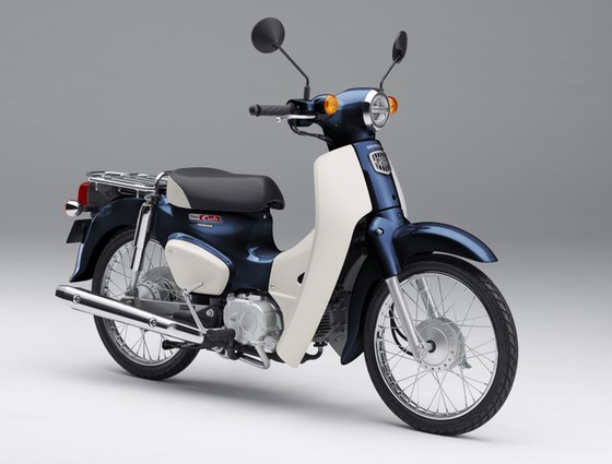 Honda Super Cub 2018 trình làng với đèn pha LED, giá từ 46,5 triệu Đồng - Ảnh 7. Honda Super Cub 2018 trình làng với đèn pha LED, giá từ 46,5 triệu Đồng - Ảnh 7.