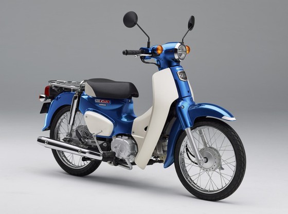 Honda Super Cub 2018 trình làng với đèn pha LED, giá từ 46,5 triệu Đồng - Ảnh 8. Honda Super Cub 2018 trình làng với đèn pha LED, giá từ 46,5 triệu Đồng - Ảnh 8.