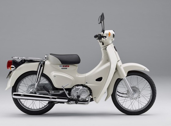 Honda Super Cub 2018 trình làng với đèn pha LED, giá từ 46,5 triệu Đồng - Ảnh 12. Honda Super Cub 2018 trình làng với đèn pha LED, giá từ 46,5 triệu Đồng - Ảnh 12.