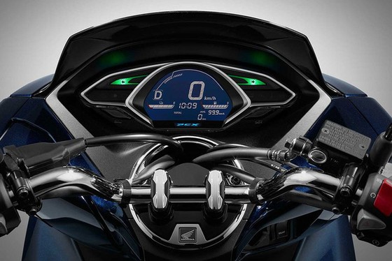 Bộ đôi Honda PCX Hybrid và PCX Electric được vén màn, sẽ bán vào năm sau - Ảnh 11. Bộ đôi Honda PCX Hybrid và PCX Electric được vén màn, sẽ bán vào năm sau - Ảnh 11.