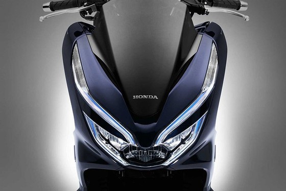 Bộ đôi Honda PCX Hybrid và PCX Electric được vén màn, sẽ bán vào năm sau - Ảnh 12. Bộ đôi Honda PCX Hybrid và PCX Electric được vén màn, sẽ bán vào năm sau - Ảnh 12.