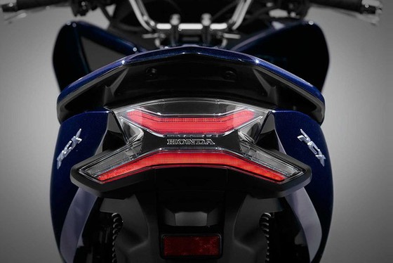 Bộ đôi Honda PCX Hybrid và PCX Electric được vén màn, sẽ bán vào năm sau - Ảnh 13. Bộ đôi Honda PCX Hybrid và PCX Electric được vén màn, sẽ bán vào năm sau - Ảnh 13.