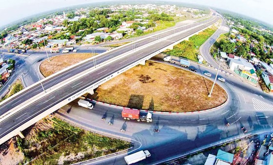 Dự án cao tốc Bắc-Nam: Gian nan tìm vốn đầu tư ảnh 1