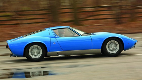 Trước Tesla Roadster, những mẫu xe nào nhanh nhất thế giới? - Ảnh 7. Trước Tesla Roadster, những mẫu xe nào nhanh nhất thế giới? - Ảnh 7.
