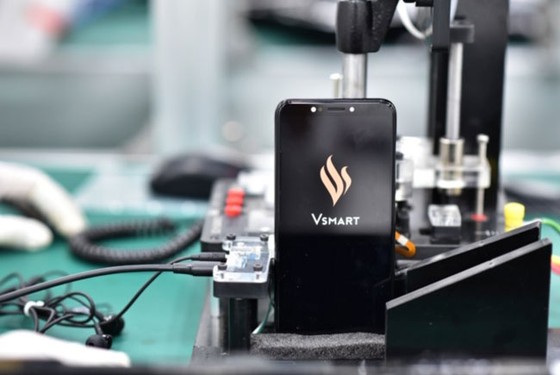 Vingroup ra mắt điện thoại thông minh Vsmart  ảnh 4