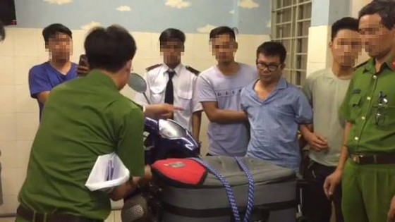Triệt phá 2 đường dây ma tuý cực lớn thu 218 bánh heroin ảnh 2