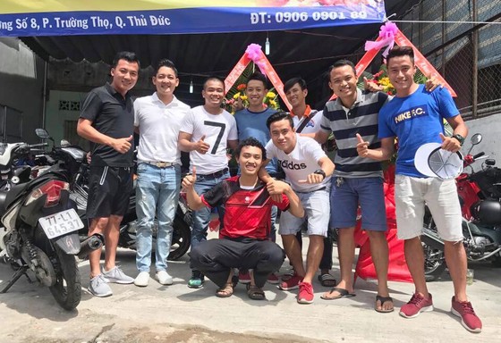 Tuấn Vinh – Từ siêu phủi, cầu thủ chuyên nghiệp tới ông chủ quán lẩu ảnh 3
