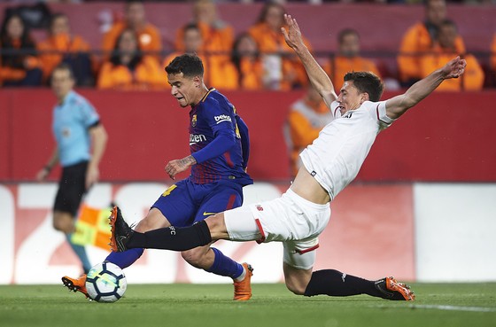 Coutinho quyết thắng danh hiệu đầu tiên ở Barcelona ảnh 1