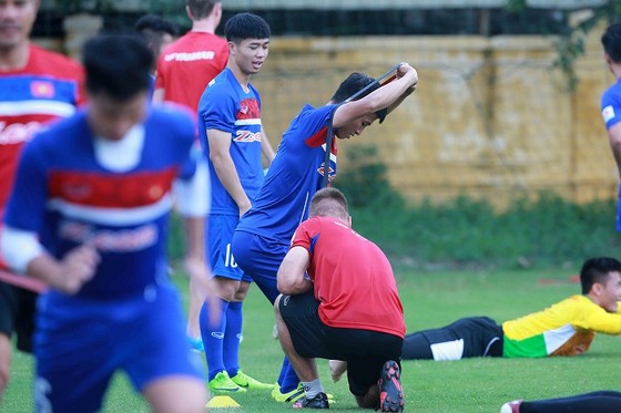 Không nỗ lực, không có suất ảnh 3