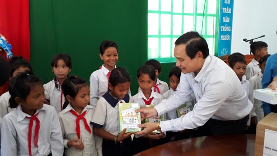 Tổng công ty Điện lực Miền Nam trao nhà tình nghĩa, tình thương tại Lâm Đồng ảnh 1