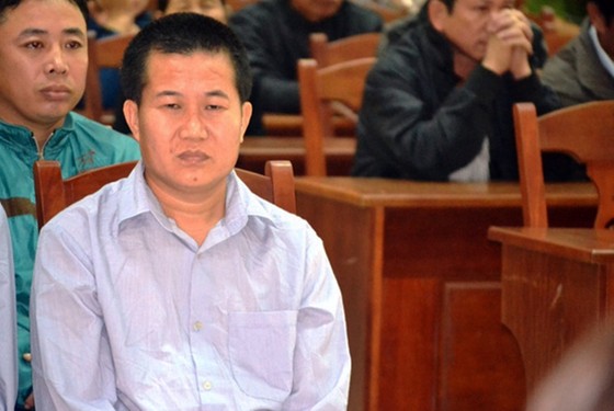 Phá rừng pơmu Quảng Nam, nguyên Đồn phó Đồn Biên phòng lãnh 4 năm tù giam ảnh 2