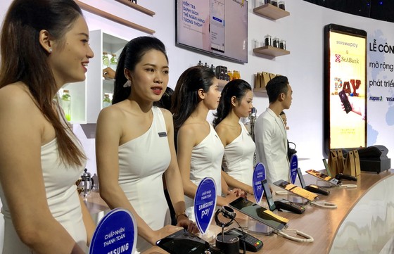 Samsung Pay thêm liên kết ngân hàng, thêm tính năng ảnh 2