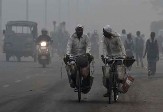New Delhi đóng cửa toàn bộ trường tiểu học do khói mù ô nhiễm ảnh 1
