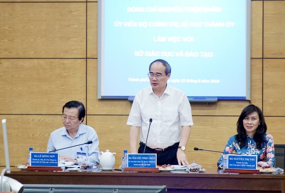 TPHCM sẵn sàng mọi nguồn lực chuẩn bị năm học mới ảnh 1