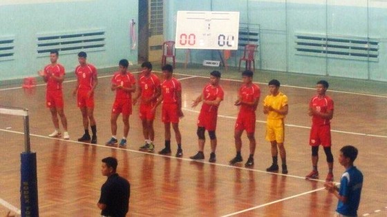 Bất cập của bóng chuyền ảnh 1