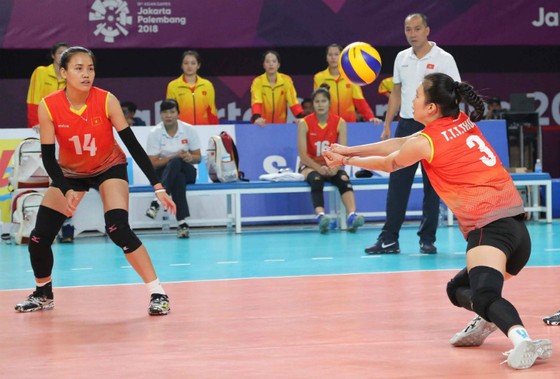Đội tuyển bóng chuyền nữ hối hả chuẩn bị giải châu Á ảnh 4