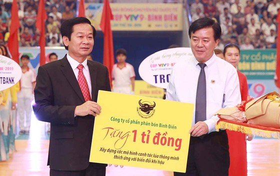 Cúp bóng chuyền nữ quốc tế VTV9 Bình Điền 2019: Ngọt ngào đêm phương Nam ảnh 1