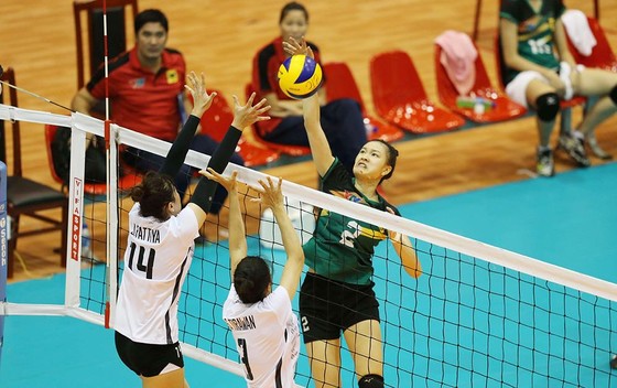 Cúp bóng chuyền nữ quốc tế VTV9 Bình Điền 2019: Nhọc nhằn vượt ải U.23 Thái Lan ảnh 1