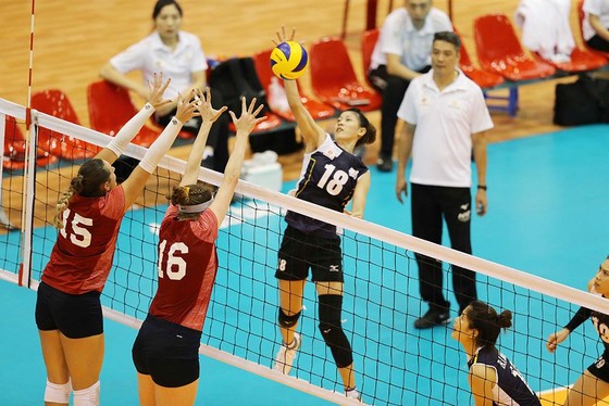 Cúp bóng chuyền nữ quốc tế VTV9 Bình Điền 2019: BIP lấy vé cuối vào bán kết ảnh 1