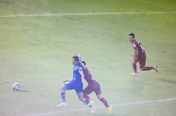 Chưa thể áp dụng VAR tại V-League 2019 ảnh 1