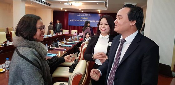Hướng đến dạy học sinh biết phản biện, có chính kiến thay vì "chăm ngoan, học giỏi" ảnh 2