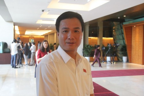 Nếu đúng dùng tiền tỷ chạy điểm thì phải xử tội "nhận hối lộ và đưa hối lộ" ảnh 2