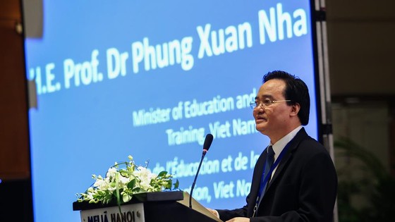 Bộ trưởng GD-ĐT Phùng Xuân Nhạ: Giáo dục là con đường dẫn đến sự thay đổi ảnh 2