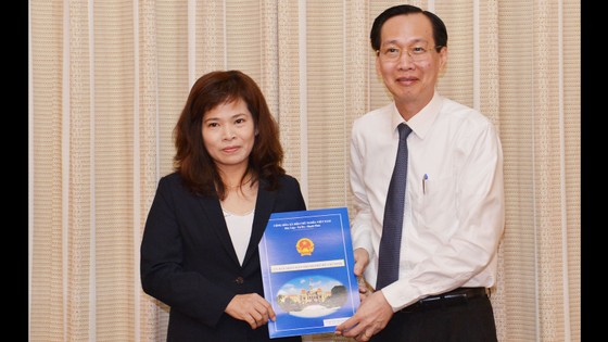 Bà Huỳnh Thị Thanh Hiền được bổ nhiệm làm Phó Giám đốc Sở Tài chính TPHCM ảnh 1