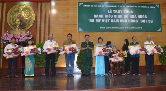 16 mẹ được truy tặng danh hiệu Bà Mẹ Việt Nam Anh hùng ảnh 2