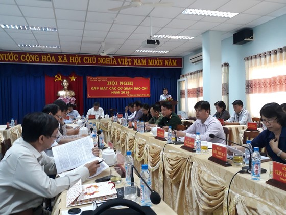 Thị xã Tân Uyên: Chi hơn gần 12 tỷ đồng chăm lo tết cho người chính sách ảnh 1