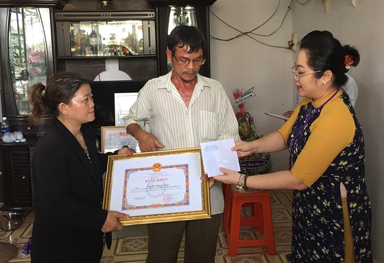 Đồng Nai: Truy tặng bằng khen cho “hiệp sĩ” Nguyễn Hoàng Nam ảnh 1