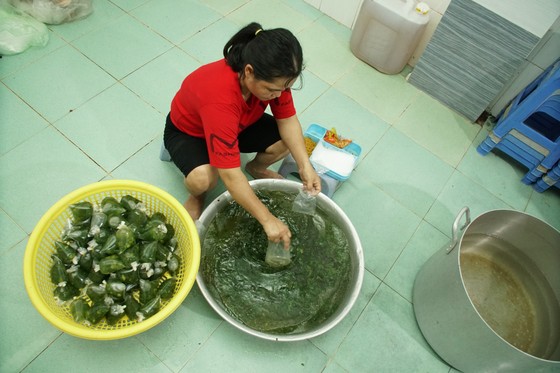Tạm đình chỉ một cơ sở cung cấp suất ăn không đảm bảo an toàn thực phẩm ảnh 3
