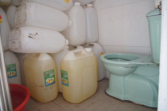 Tạm đình chỉ một cơ sở cung cấp suất ăn không đảm bảo an toàn thực phẩm ảnh 2