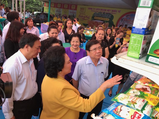 Doanh nghiệp thực phẩm mong Chủ tịch UBND TPHCM tháo gỡ vướng mắc ảnh 1
