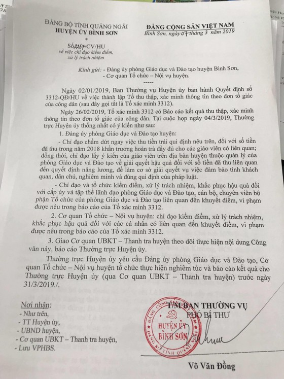 Chuyện lạ ở Quảng Ngãi: Thu phí 10.000 đồng/quyết định nâng lương giáo viên suốt 12 năm qua ảnh 1