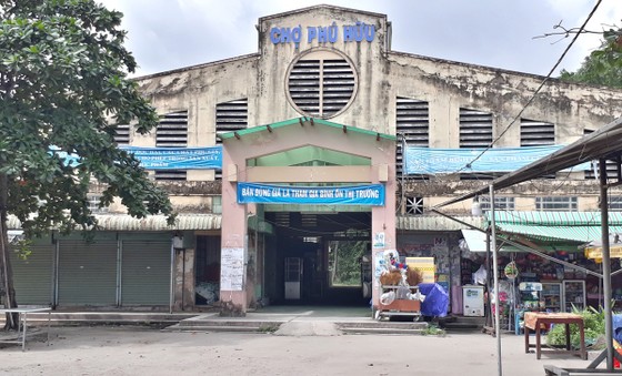 Tìm giải pháp cho những ngôi chợ bỏ hoang ảnh 1