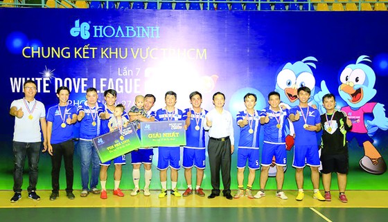 Xác định được 6 đội bóng mạnh nhất tranh Cup Futsal White Dove League 2018 toàn quốc ảnh 2