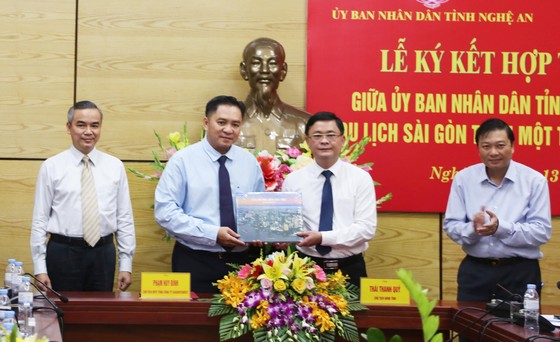 Saigontourist hợp tác chiến lược với tỉnh Nghệ An ảnh 1