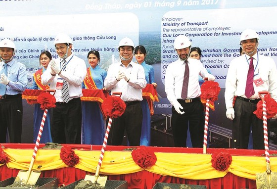 Sông Hậu thêm cầu Vàm Cống ảnh 1