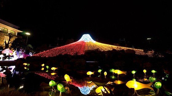 Đến Sun World để… sống trong hội hè ảnh 8