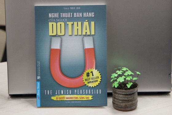 Học bí quyết marketing sáng tạo qua Nghệ thuật bán hàng của người Do Thái ảnh 1