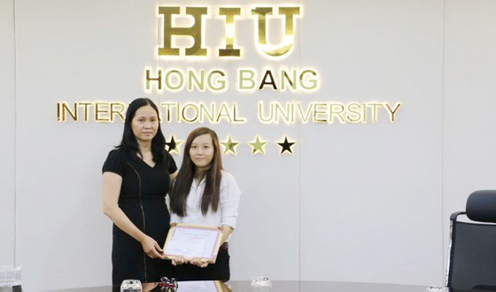 20 tỷ đồng học bổng dành cho tân sinh viên HIU ảnh 1