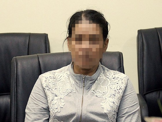 Vì hận thù, con gái thuê người tưới xăng đốt chết cha ruột ảnh 1