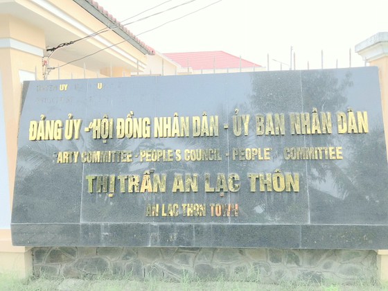 Khai trừ Đảng Bí thư thị trấn đi nước ngoài khi chưa được cho phép ảnh 1
